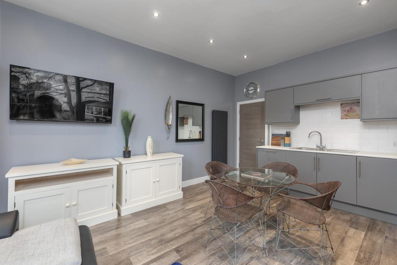 Harewood Darlington Luxury *